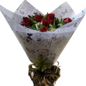 Ramo com 6 Rosas e Astromélias
