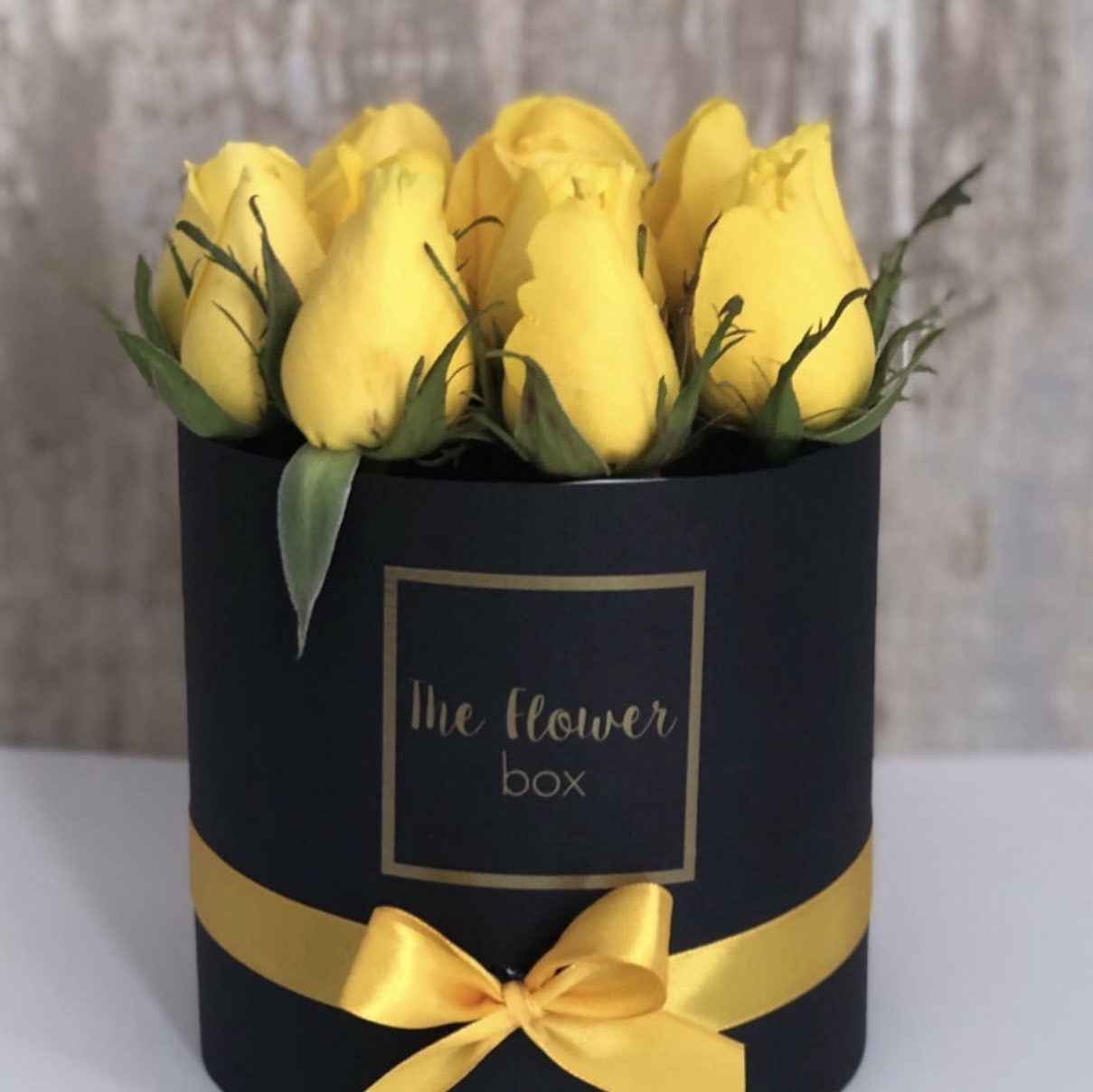 Box com rosas amarelas