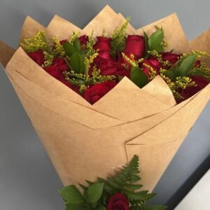Buquê de rosas vermelhas de 12